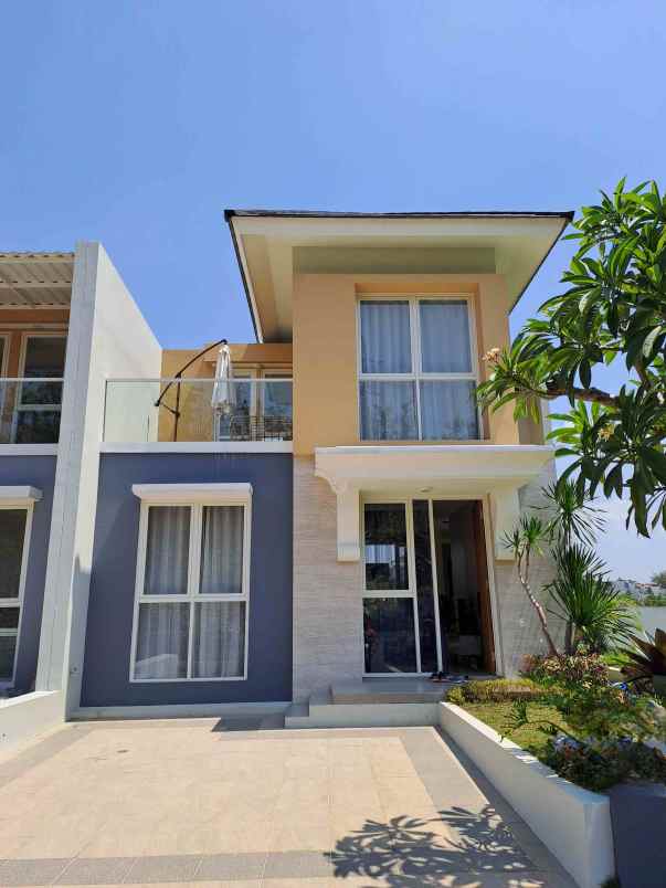 rumah mewah premium di cluster besar bsb seamrang
