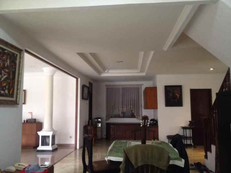 rumah mewah sektor 7 bintaro