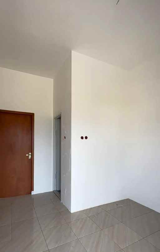 rumah minimalis hanya 6 menit dari kampus um 2