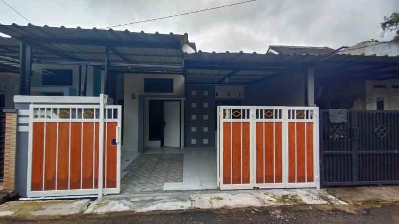 rumah minimalis siap huni di cluster pamulang tangsel