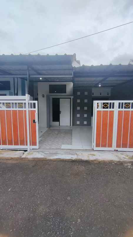 rumah minimalis siap huni di cluster pamulang tangsel