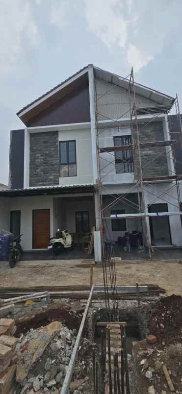 rumah minimalis siap huni jakarta timur