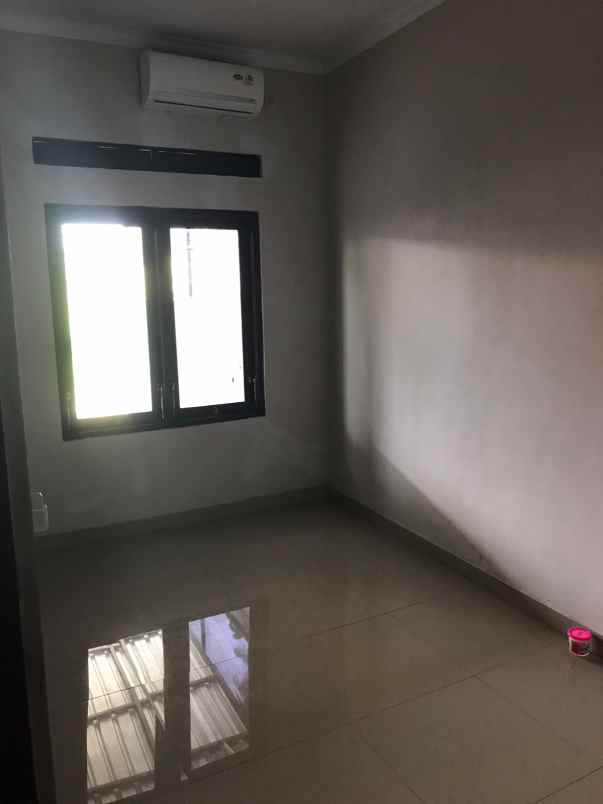 rumah murah akses 8 menit bank bri unit canggu bali