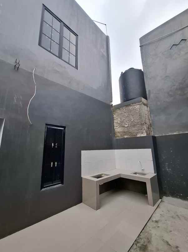 rumah non cluster siap huni di jatiwaringin