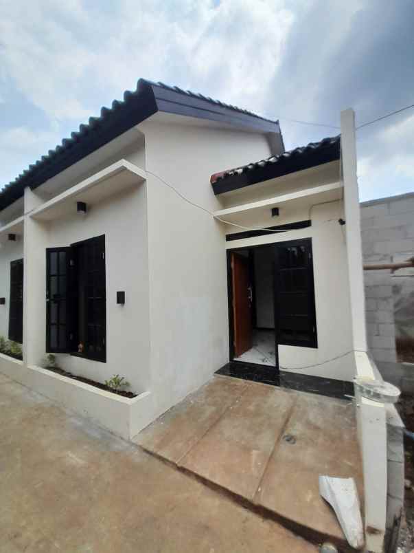 rumah one gate akses motor harga 250 jt 275 jutaan