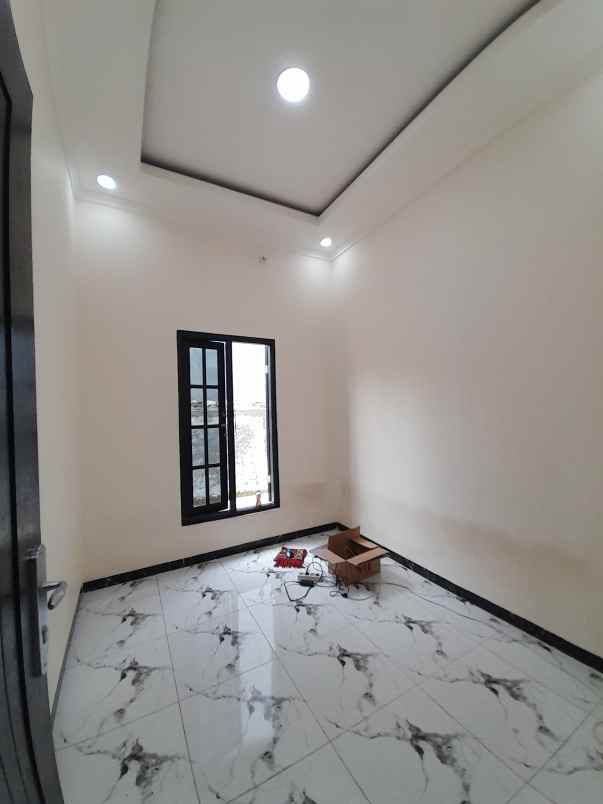 rumah one gate akses motor harga 250 jt 275 jutaan