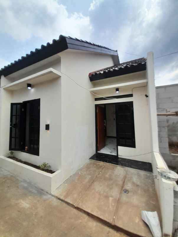 rumah one gate akses motor harga 250 jt 275 jutaan