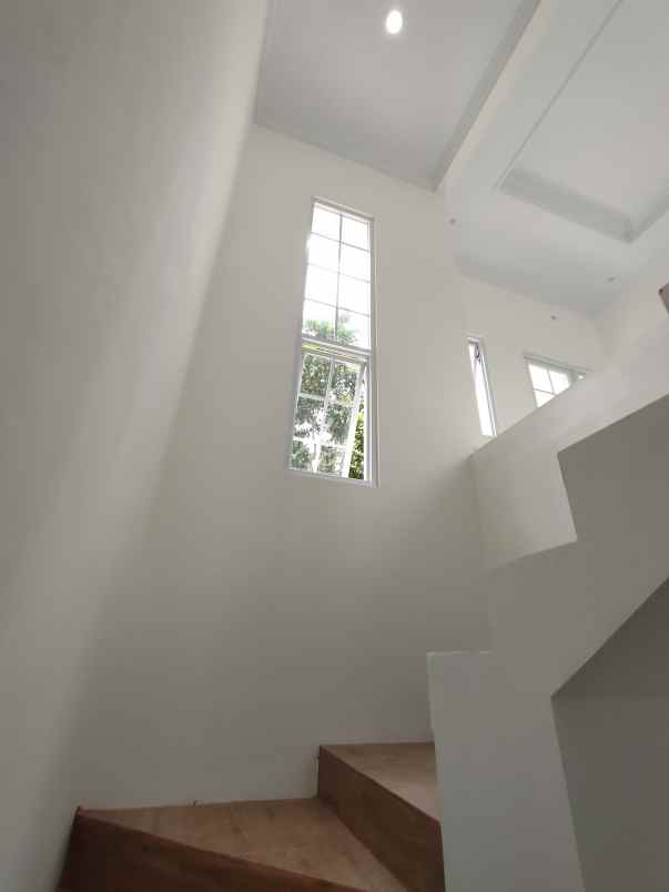 rumah pancoran mas depok