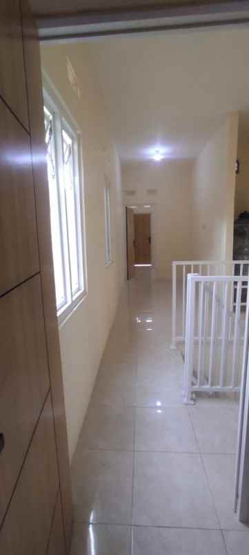 rumah puri indah pandugo surabaya full renov strategis