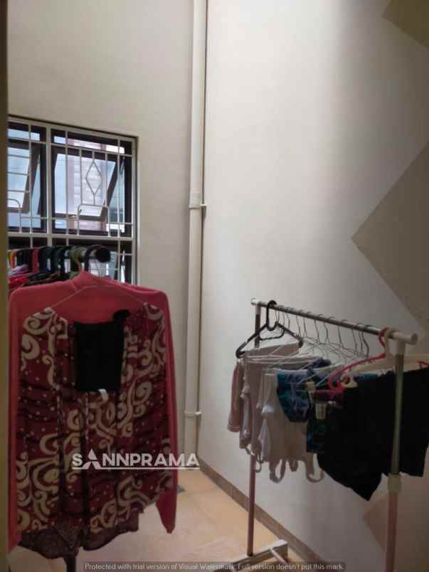 rumah rangkapan jaya