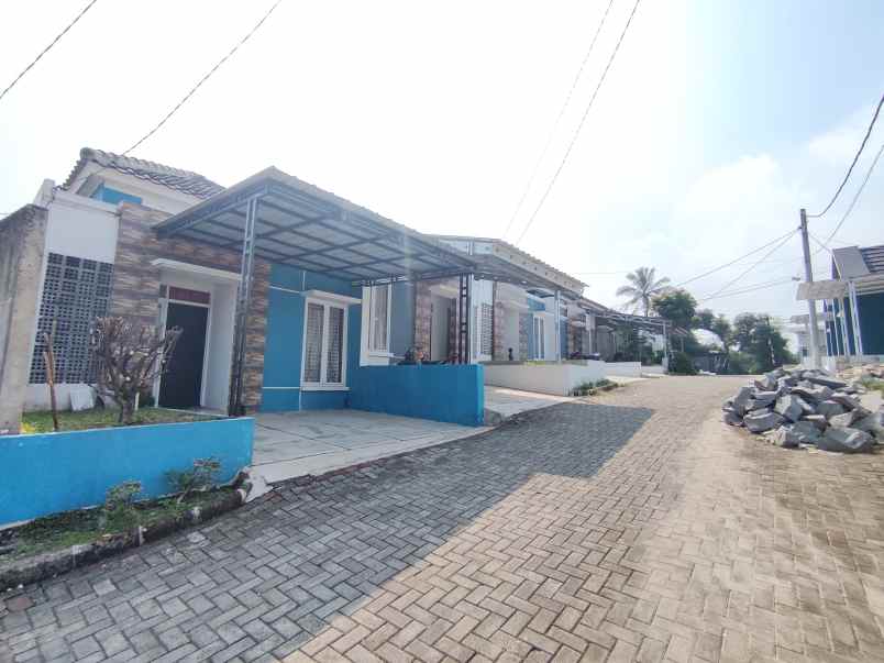 rumah ready stok 8 menit dari stasiun bojonggede dp 0