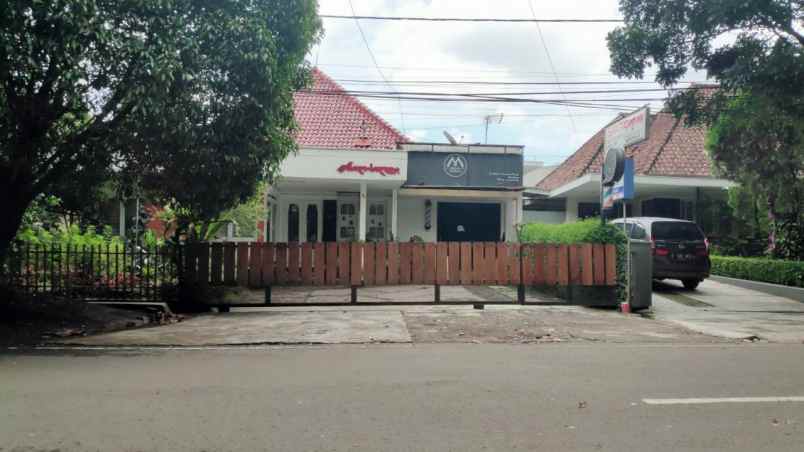 rumah riau re martadinata