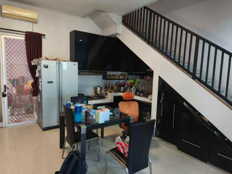 rumah san antonio san diego 2 lantai nego