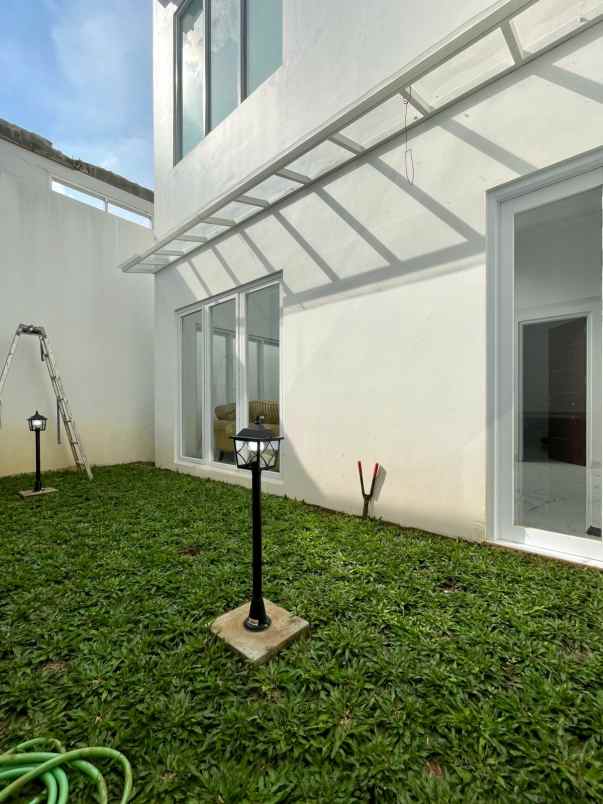 rumah second dalam komplek cipinang indah 1 jaktim