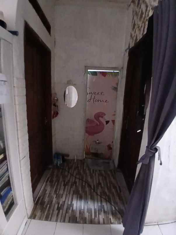 rumah second murah dalam perumahan dicinangka depok