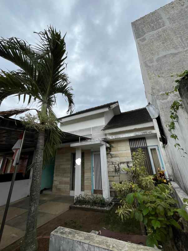 rumah siap huni 1 lantai 800 juta an di malang