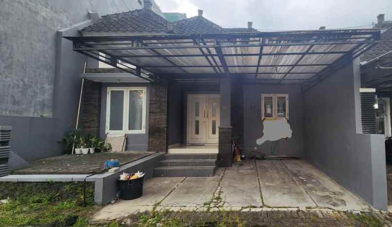 rumah siap huni 1 lantai dekat kampus brawijaya