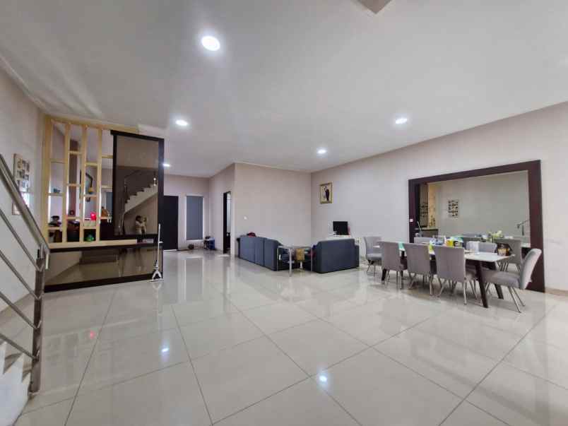 rumah siap huni di citra garden jakarta barat