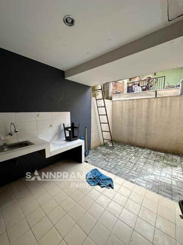rumah siap huni di cluster citralake sawangan ash