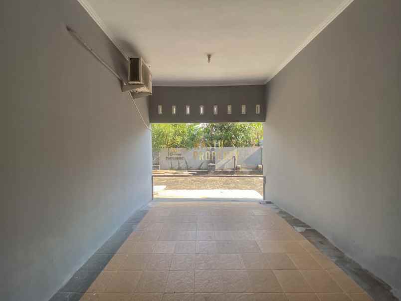 rumah siap huni di sleman lingkungan asri teratur