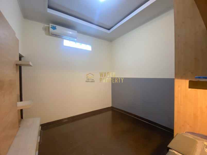 rumah siap huni di sleman lingkungan asri teratur