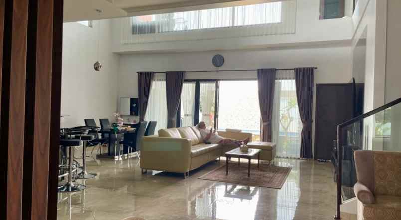 rumah sultan pondok cabe private pool super luas