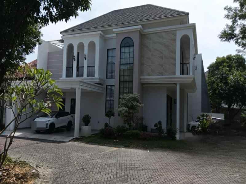 rumah surabaya citraland taman puspa raya