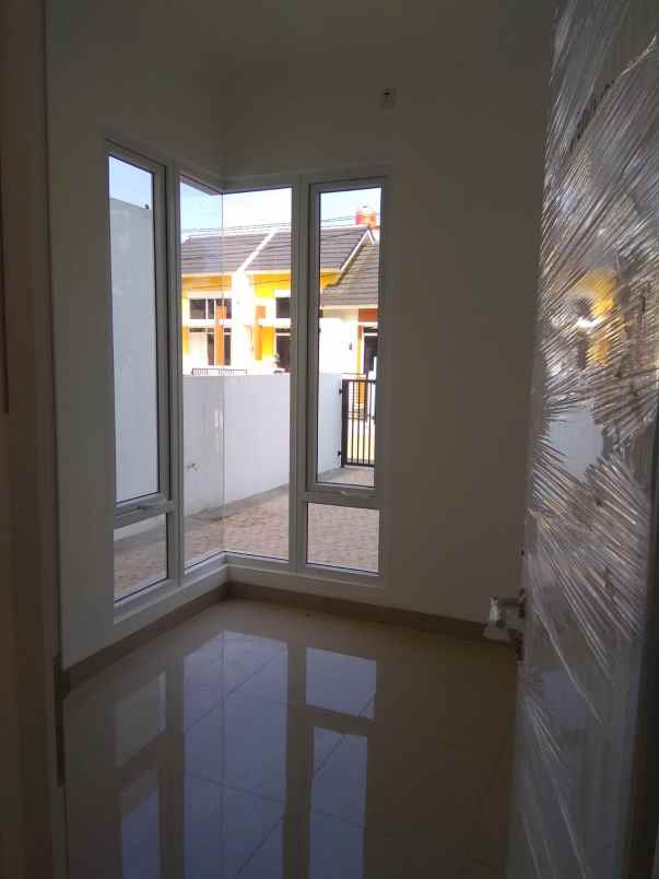 rumah villa bogor indah 6 blok