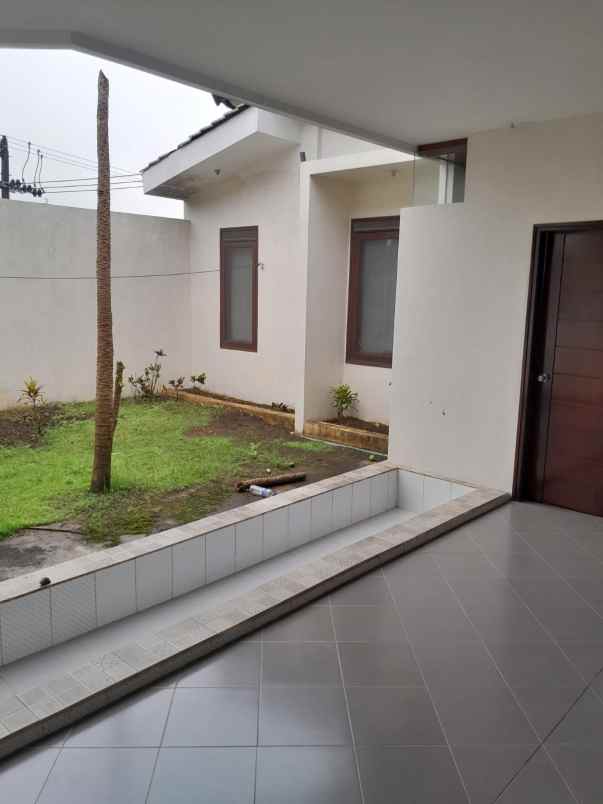 rumah villa mewah free ac lokasi tidar