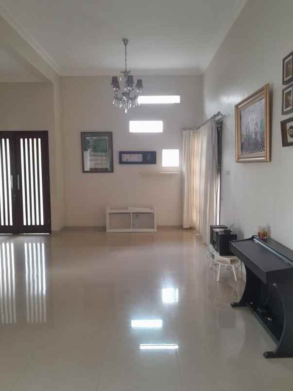 rumah villa mewah free ac lokasi tidar