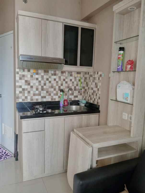 sewa apartment green pramuka 2 br full furnish