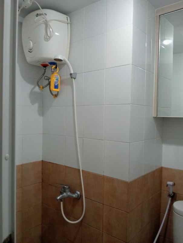 sewa apartment green pramuka 2 br full furnish