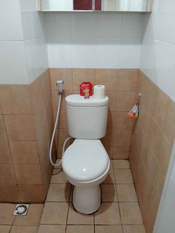 sewa apartment green pramuka 2 br full furnish
