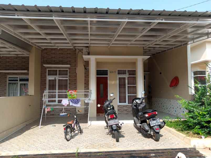 sewa rumah purwakarta cigelam nyaman asri strategis