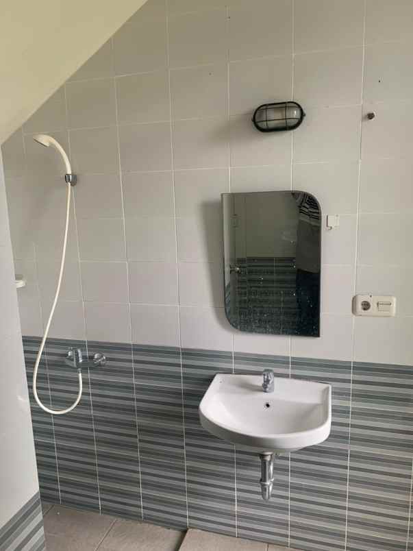 suvarna sutera dijual rumah cluster bahana