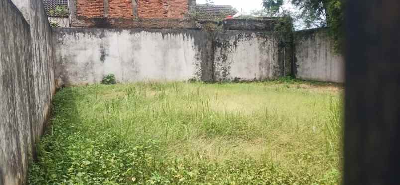 tanah jalan raya legok parung