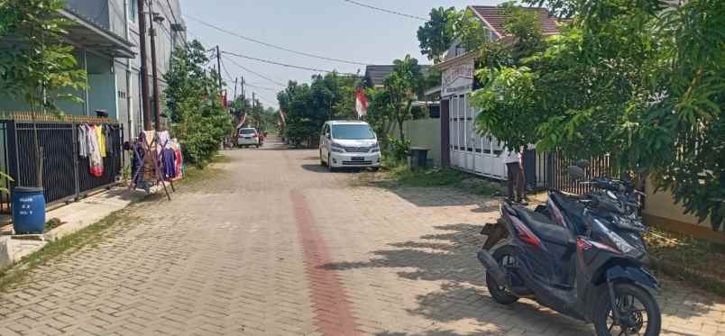 tanah jalan raya legok parung