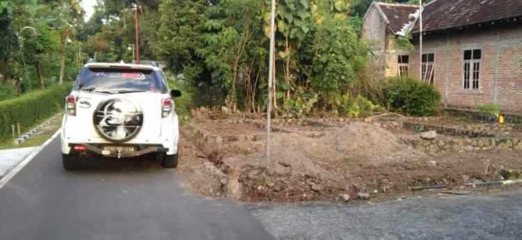 tanah kroyo karangmalang sragen