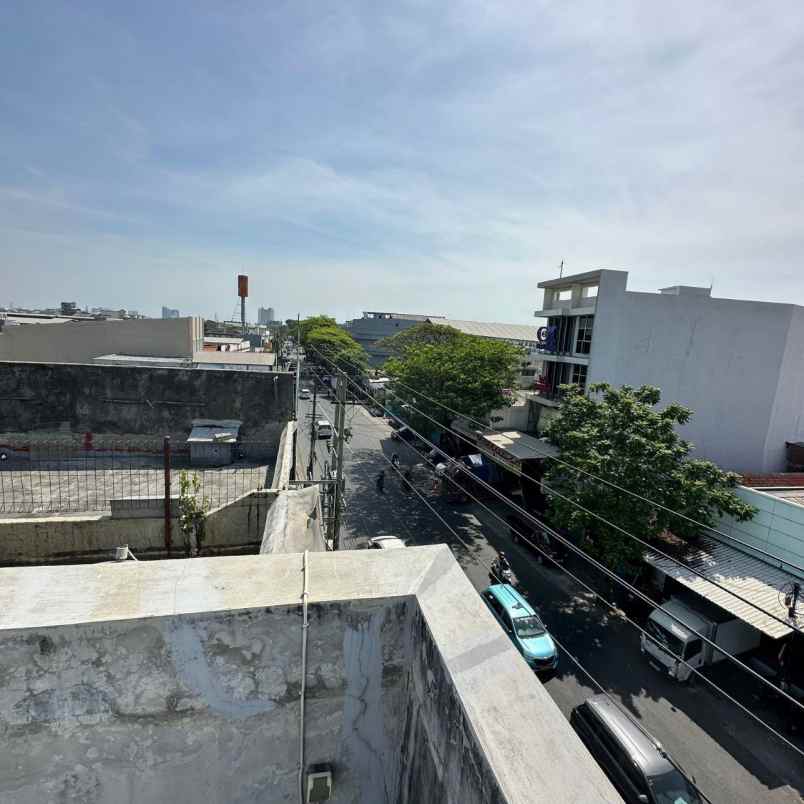 tempat usaha raya rungkut industri kidul strategis