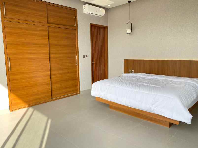 villa mewah nan elegant di munggu dekat canggu bali