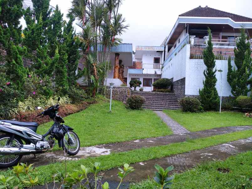 villa tretes prigen pasuruan surabaya