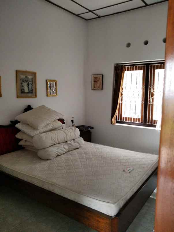 villa tretes prigen pasuruan surabaya