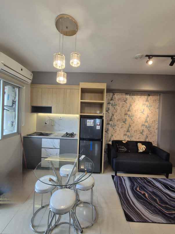 apartemen 3 br educity new siap huni kondisi furnished