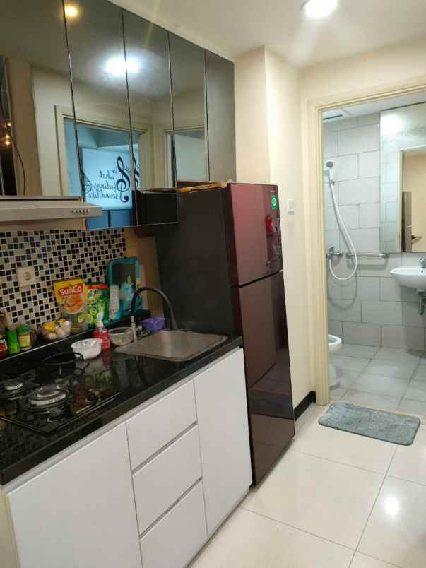 apartemen amor pakuwon city full furnished hook