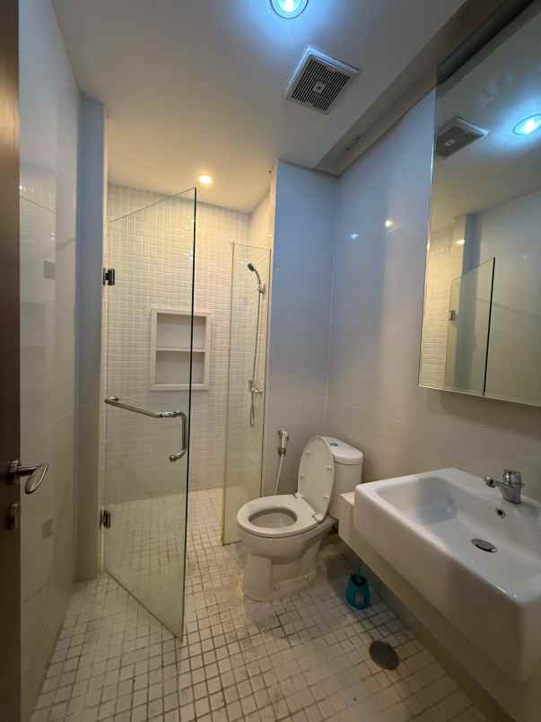apartemen kemang village 3br full furnished