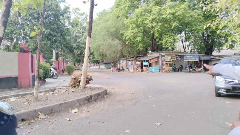 d jual tanah lokasi strategis