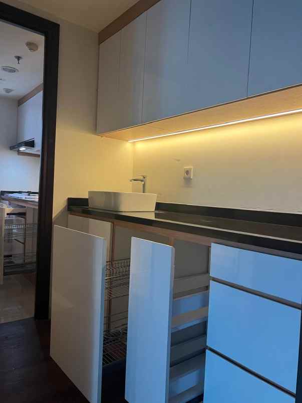 dijual apartemen apt the kensington kelapa