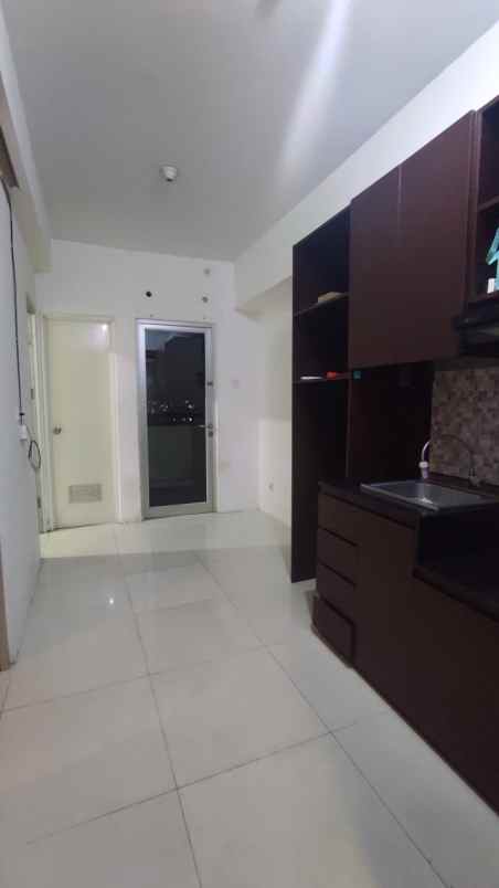 dijual apartemen eastcoast residence