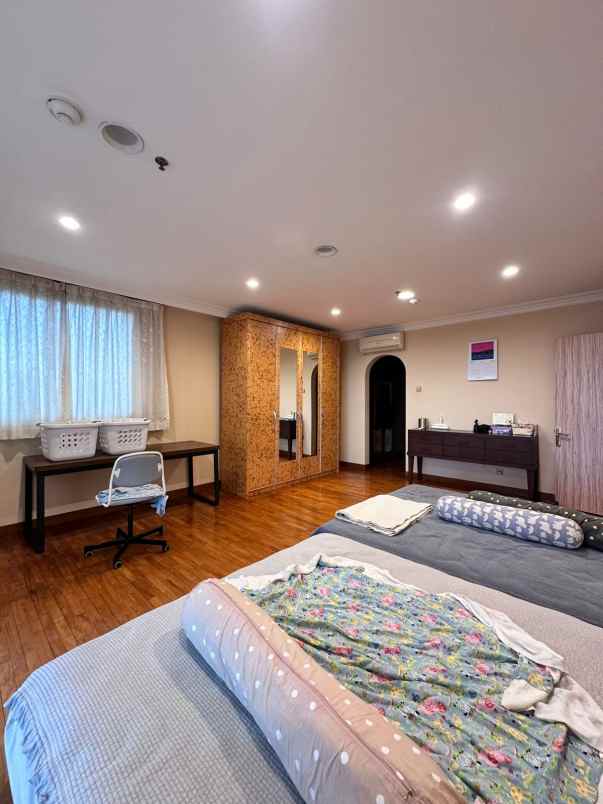 dijual apartemen green view pondok pinang