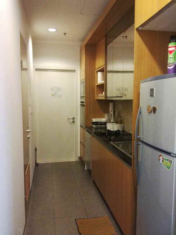 dijual apartemen jl mh thamrin